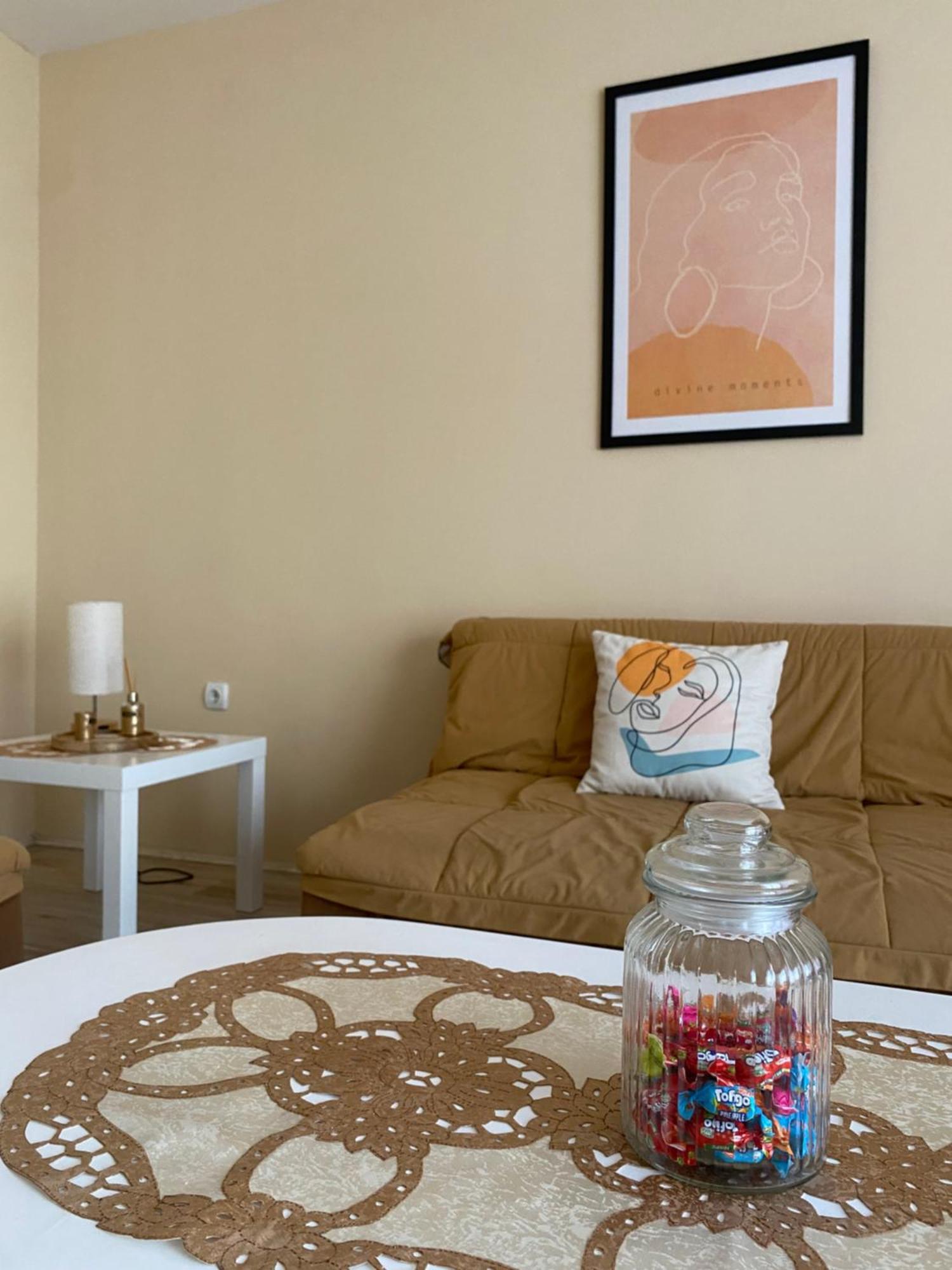 Apartmani Dora Leskovac Leskovac  Ngoại thất bức ảnh