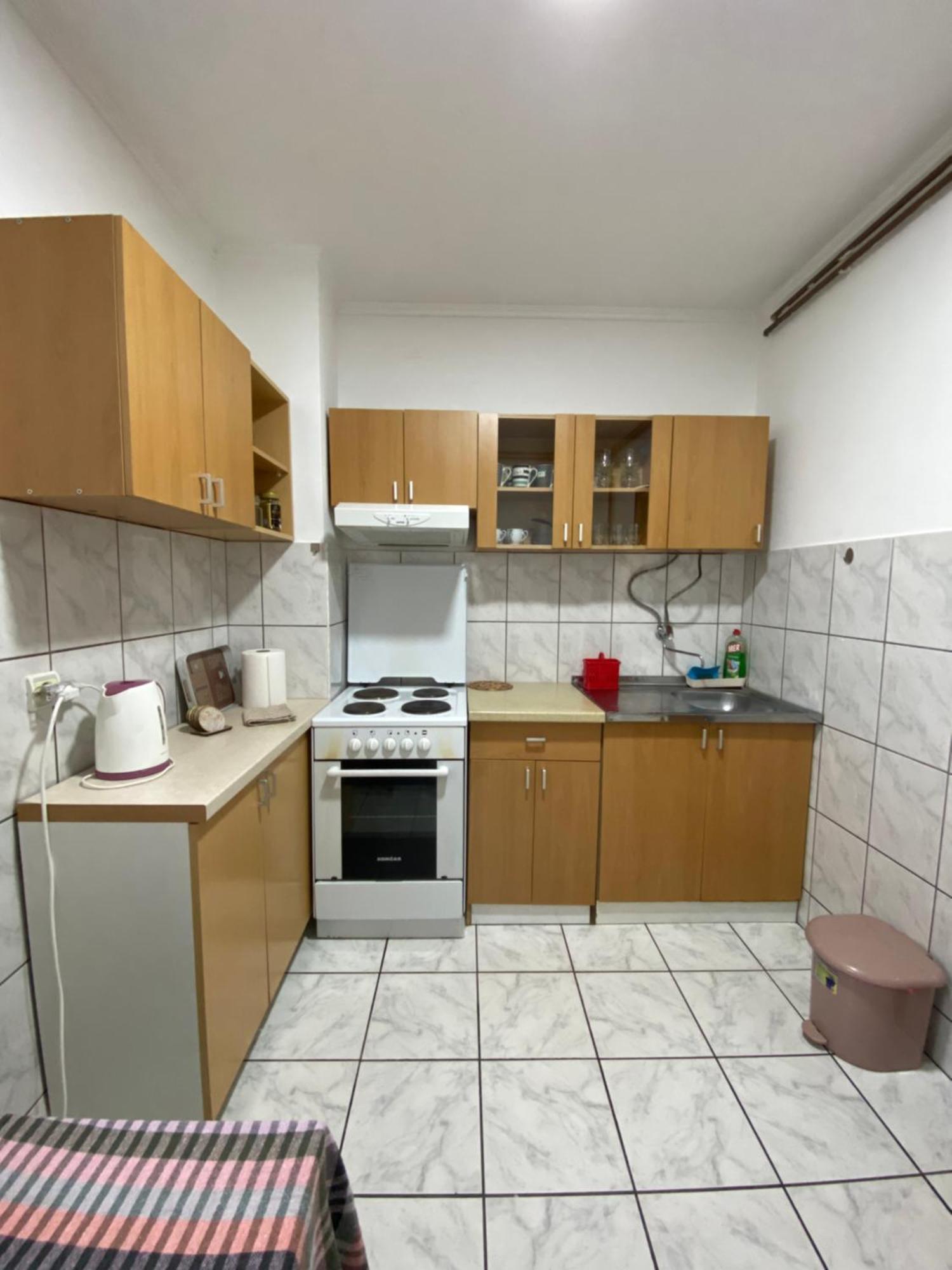 Apartmani Dora Leskovac Leskovac  Ngoại thất bức ảnh